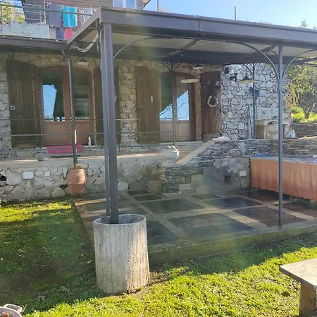 Casa Besansa Cavi di Lavagna